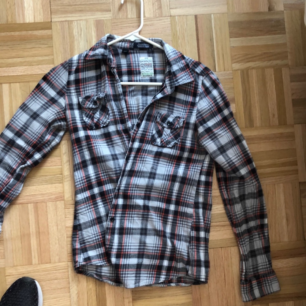 Flannel shirt with pockets